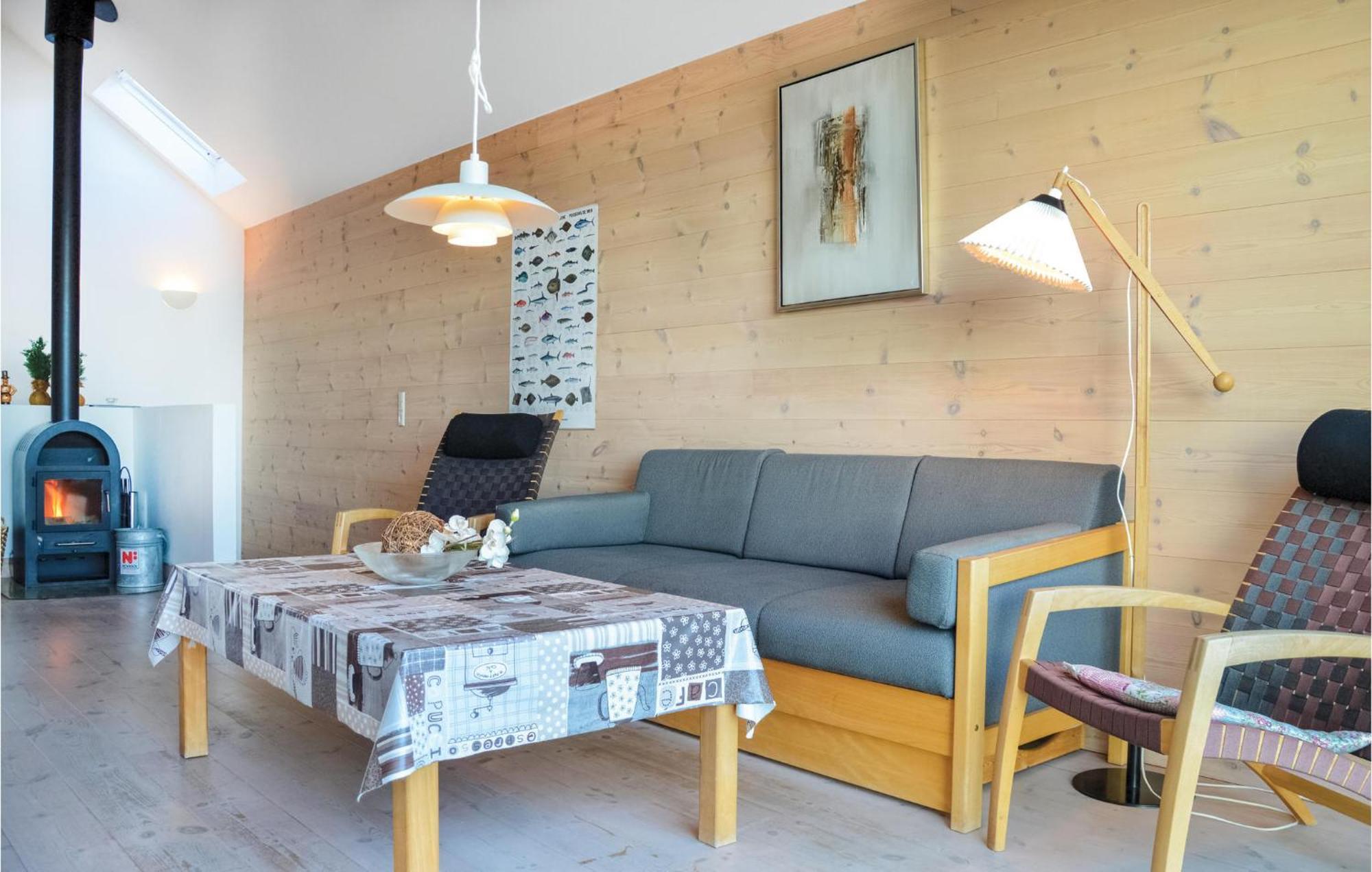 2 Bedroom Gorgeous Home In Hvide Sande Bagian luar foto